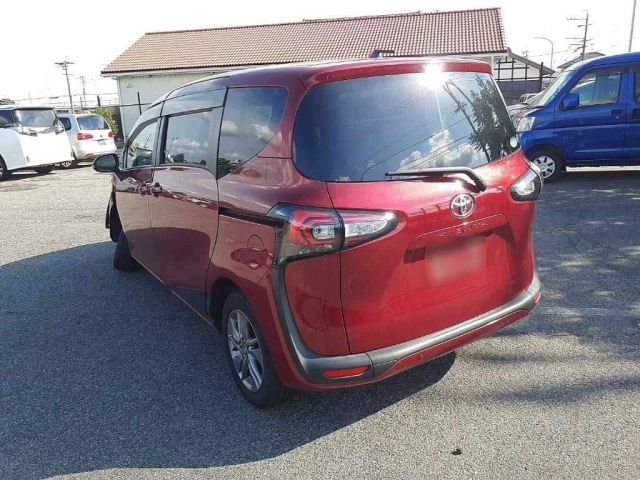 TOYOTA SIENTA 2020