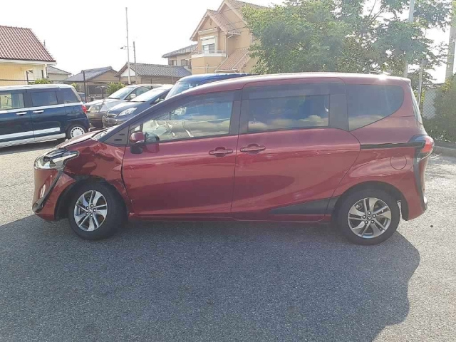 TOYOTA SIENTA 2020