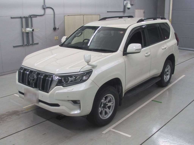 TOYOTA LAND CRUISER PRADO 2018