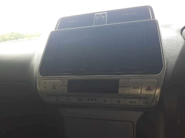 TOYOTA LAND CRUISER PRADO 2018