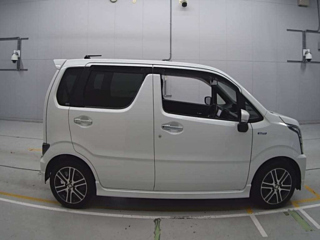 SUZUKI WAGON R 2017