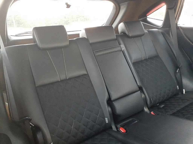 TOYOTA HARRIER 2016