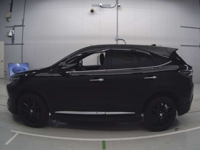 TOYOTA HARRIER 2016