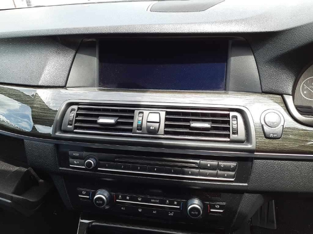BMW 5 SERIES 2013