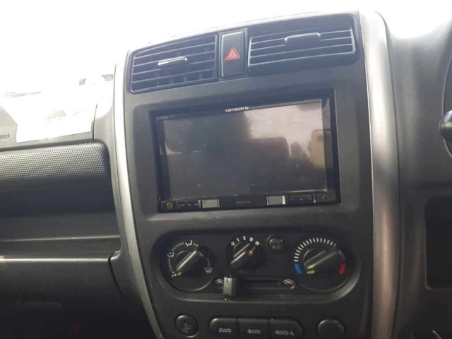 SUZUKI JIMNY 2010