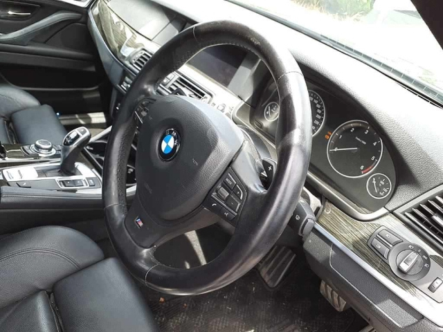 BMW 5 SERIES 2012