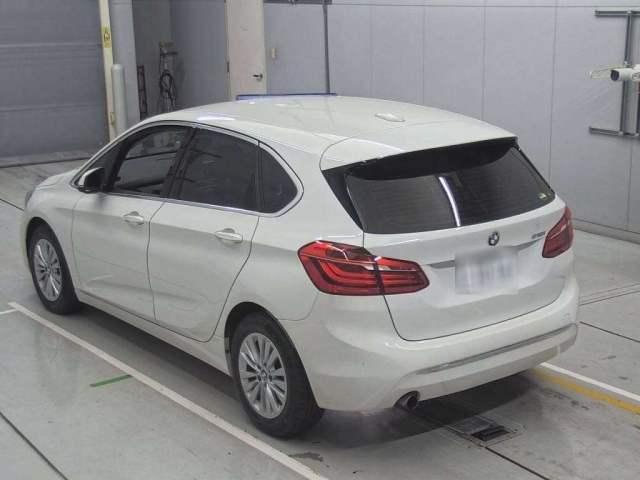 BMW 2 SERIES 2015