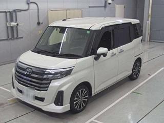 TOYOTA ROOMY 2024