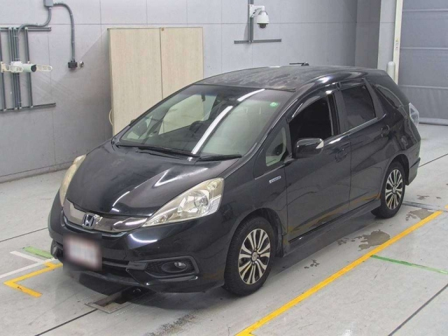 HONDA FIT SHUTTLE 2014