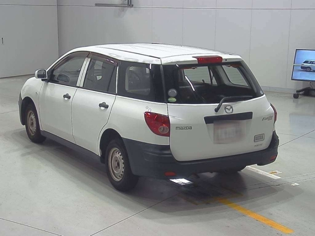 MAZDA FAMILIA VAN 2016
