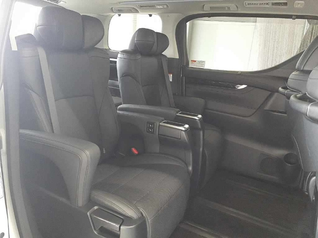 TOYOTA ALPHARD 2021