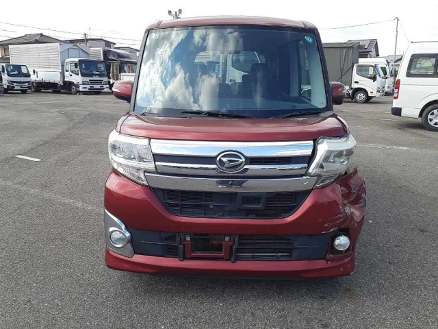 DAIHATSU TANTO 2013