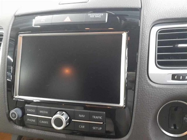 VOLKSWAGEN TOUAREG 2014