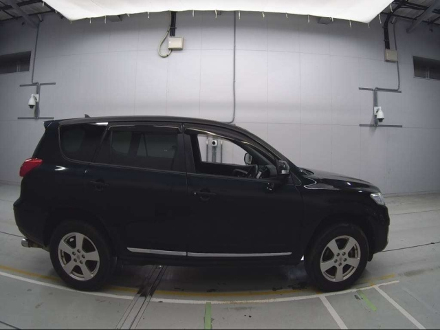 TOYOTA VANGUARD 2011