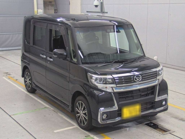 DAIHATSU TANTO 2019