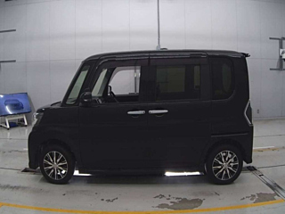 DAIHATSU TANTO 2019