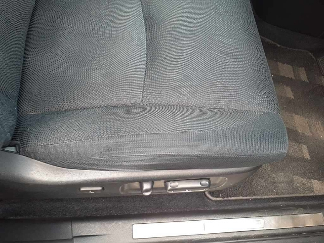 TOYOTA HARRIER 2011