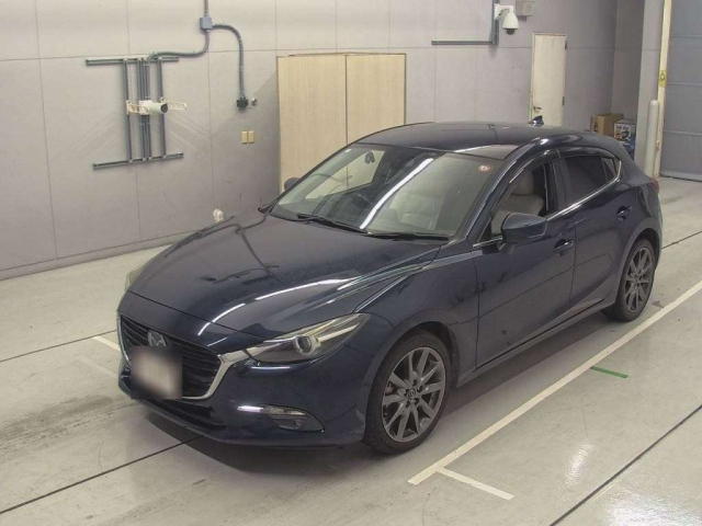 MAZDA AXELA 2016