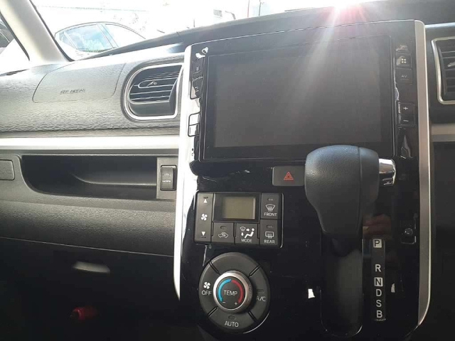 DAIHATSU TANTO 2019