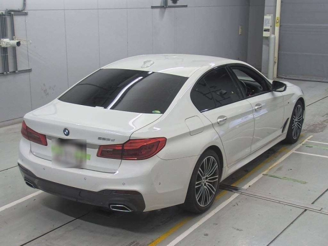 BMW 5 SERIES 2017