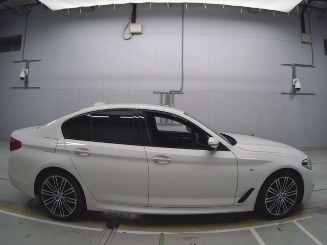 BMW 5 SERIES 2017