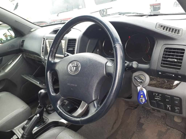 TOYOTA LAND CRUISER PRADO 2008
