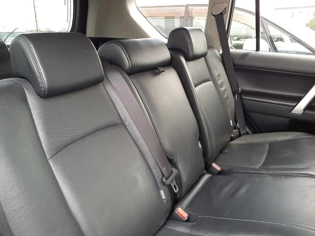 TOYOTA LAND CRUISER PRADO 2018