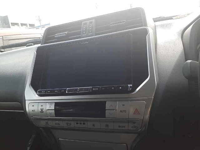 TOYOTA LAND CRUISER PRADO 2018