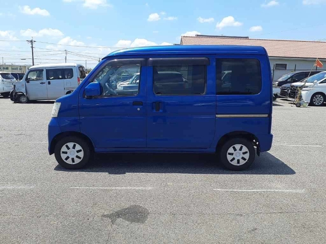 DAIHATSU HIJET VAN 2015