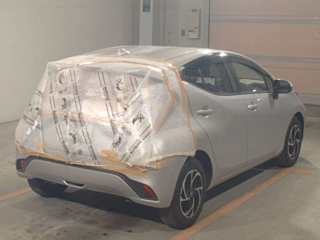 TOYOTA AQUA 2021