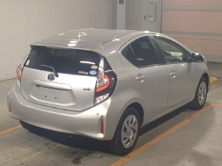 TOYOTA AQUA 2020