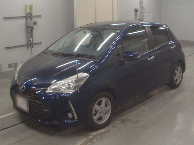 TOYOTA VITZ 2019