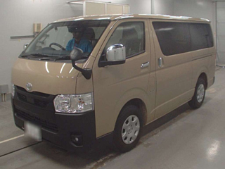 Заказать TOYOTA HIACE VAN