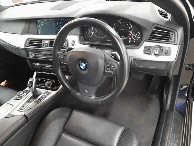 BMW 5 SERIES 2011