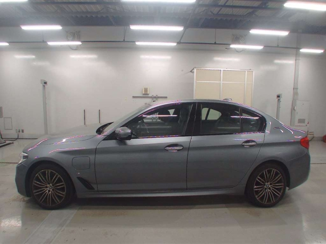 BMW 5 SERIES 2017