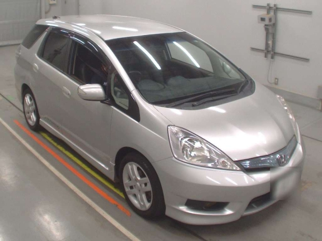 HONDA FIT SHUTTLE 2011