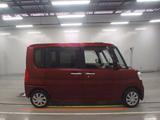 DAIHATSU TANTO 2015