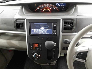DAIHATSU TANTO 2015