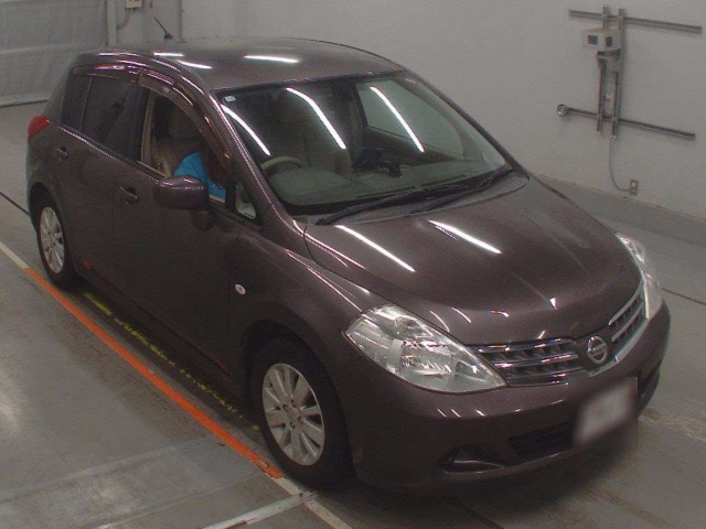 NISSAN TIIDA 2008