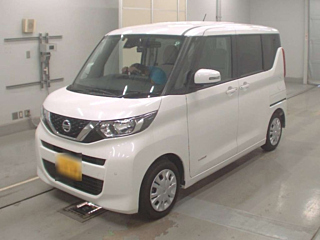 NISSAN ROOX 2023