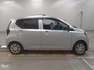 DAIHATSU MIRA E S 2020