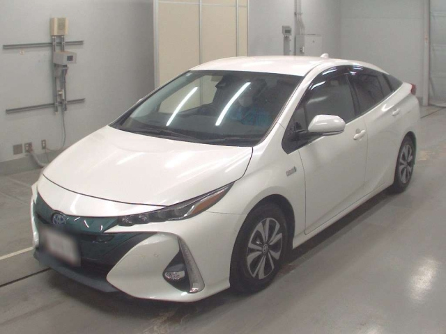 TOYOTA PRIUS PHV 2019