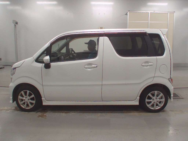 MAZDA FLAIR 2017