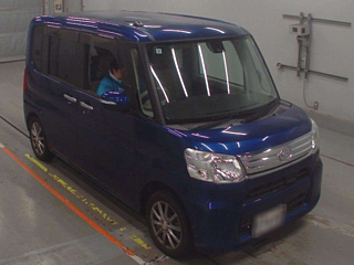 DAIHATSU TANTO 2015