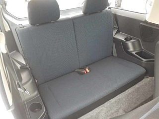 NISSAN KIX 2012