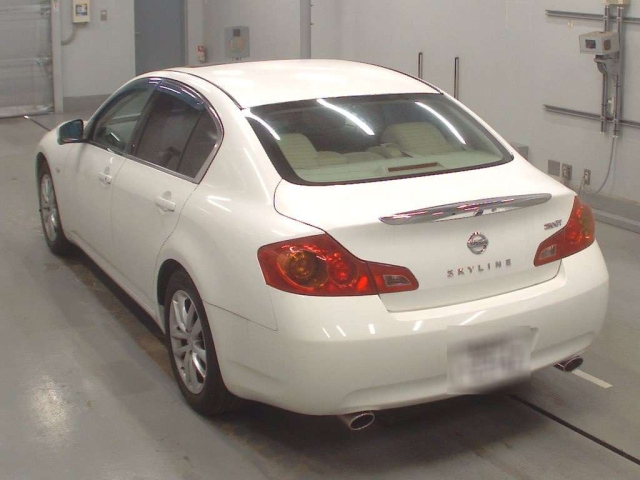 NISSAN SKYLINE 2009