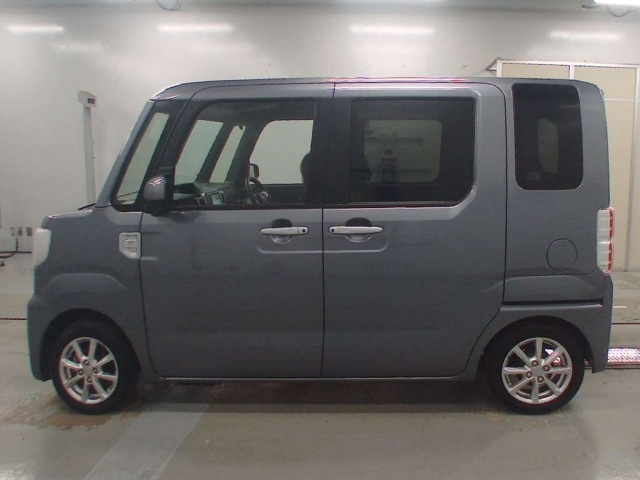 DAIHATSU WAKE 2021