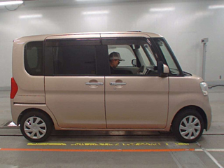 DAIHATSU TANTO 2016