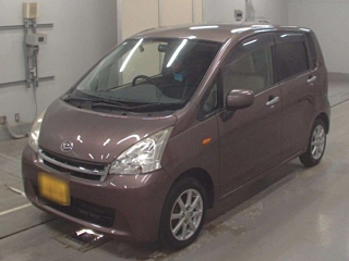 DAIHATSU MOVE 2011