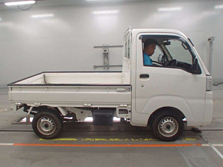 DAIHATSU HIJET TRUCK 2019